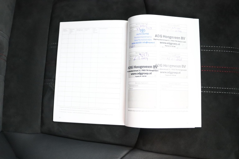 Toyota C-HR - 2.0 Hybrid GR-Sport 27