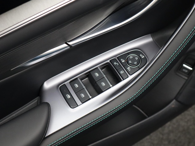 BYD SEAL U - 1.5 DM-i FWD Boost