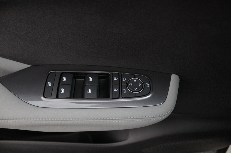 BYD DOLPHIN SURF - Boost 43 kWh 22