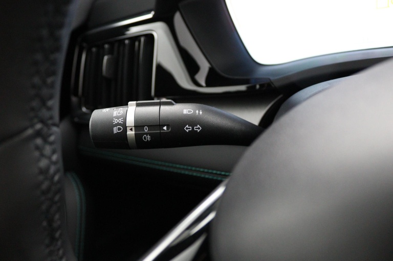 BYD SEAL U - 1.5 DM-i FWD Boost 26