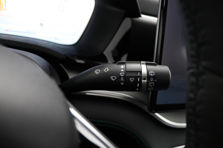 BYD SEAL U - 1.5 DM-i FWD Boost 27