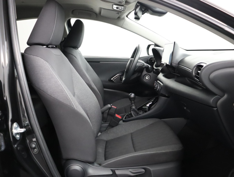 Toyota Yaris - 1.5 VVT-i First Edition 21