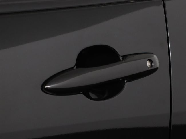 Toyota Yaris - 1.5 VVT-i First Edition