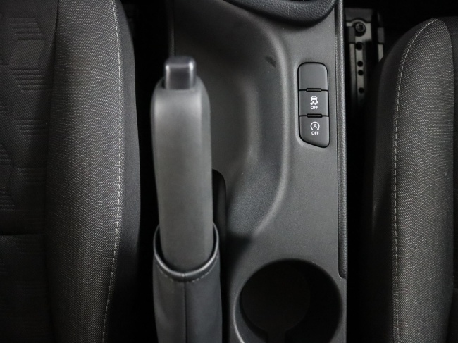 Toyota Yaris - 1.5 VVT-i First Edition