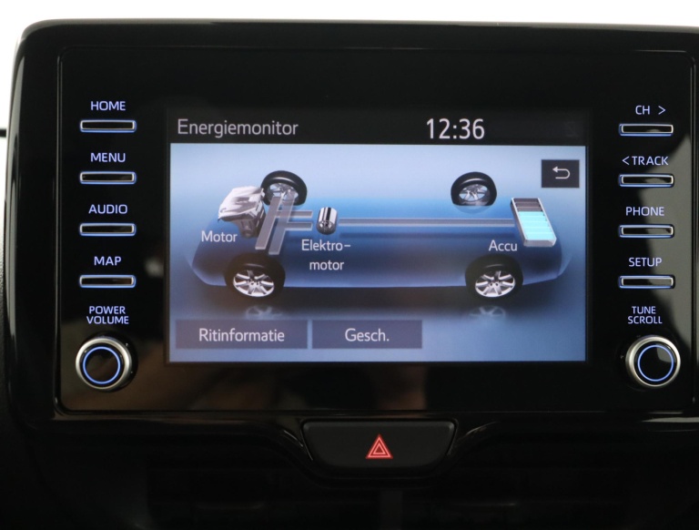 Toyota Yaris - 1.5 Hybrid Dynamic 46