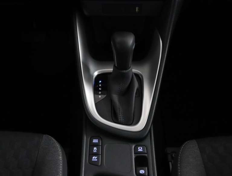 Toyota Yaris - 1.5 Hybrid Dynamic 53