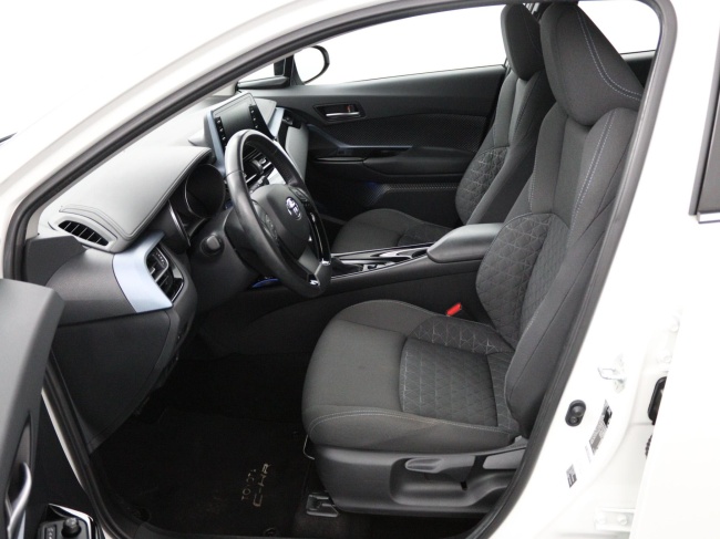 Toyota C-HR - 2.0 Hybrid Dynamic