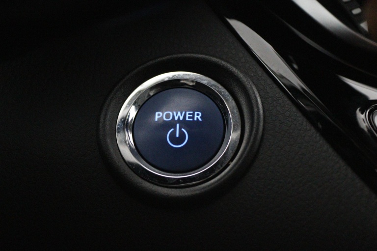 Toyota C-HR - 2.0 Hybrid Dynamic 45