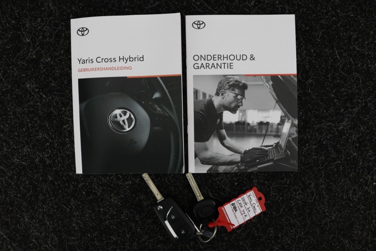 Toyota Yaris Cross - 1.5 Hybrid 115 Active 11