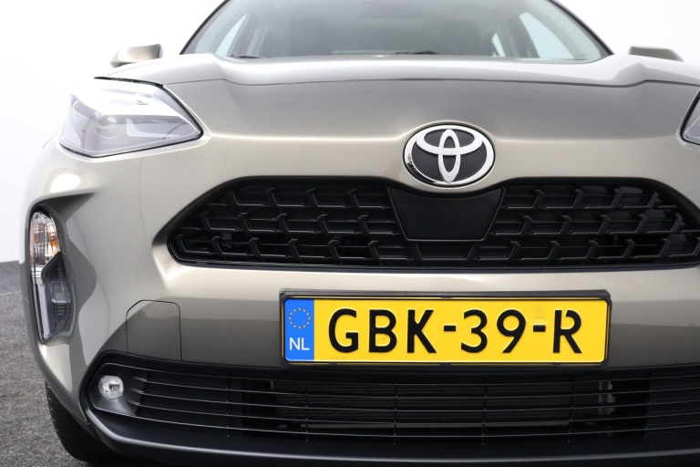 Toyota Yaris Cross - 1.5 Hybrid 115 Active 38