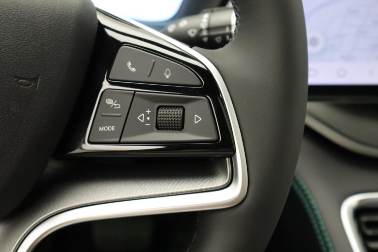 BYD SEAL U - 1.5 DM-i FWD Boost 21