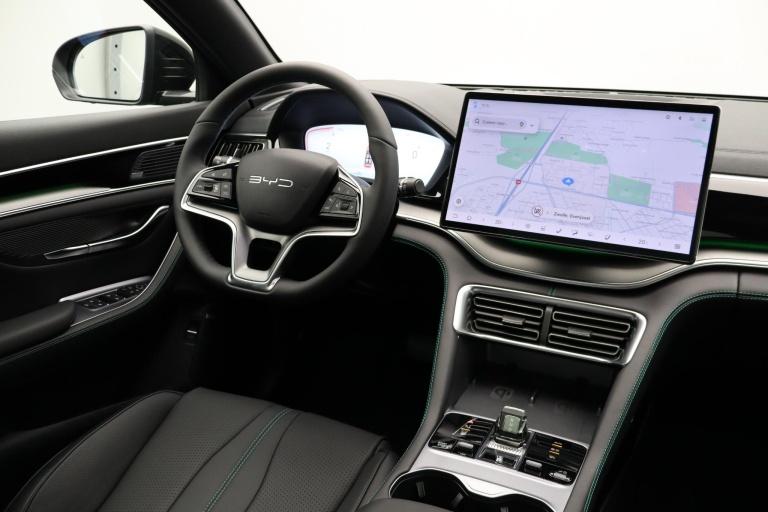 BYD SEAL U - 1.5 DM-i FWD Boost 26