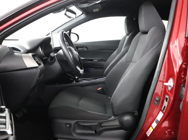 Toyota C-HR - 1.8 Hybrid Dynamic