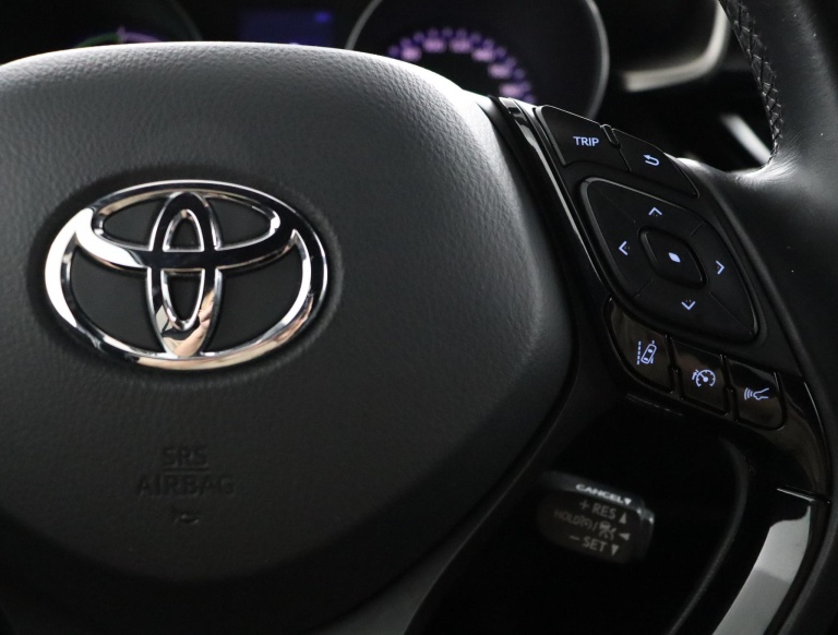 Toyota C-HR - 1.8 Hybrid Dynamic 21