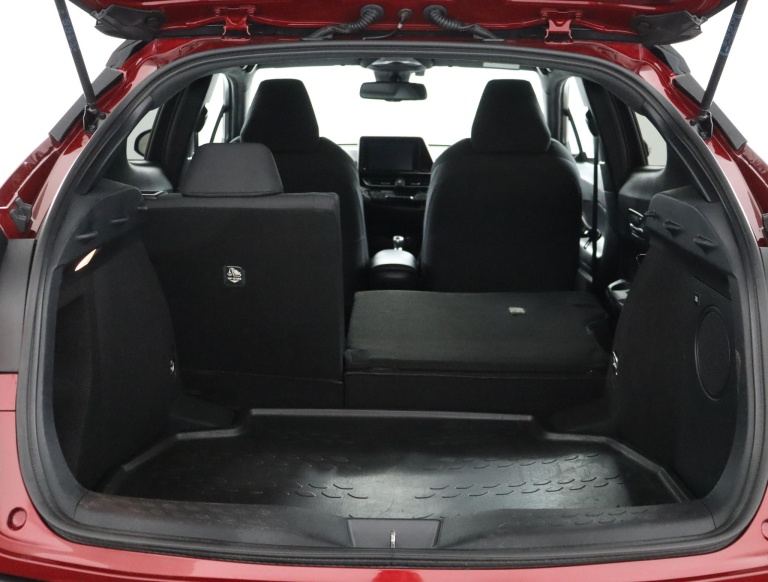 Toyota C-HR - 1.8 Hybrid Dynamic 24