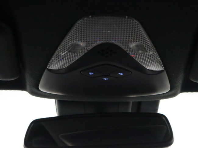 Toyota C-HR - 1.8 Hybrid Dynamic