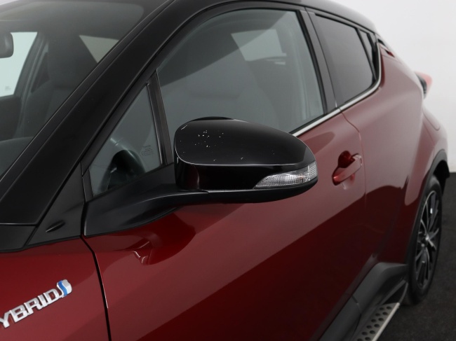 Toyota C-HR - 1.8 Hybrid Dynamic