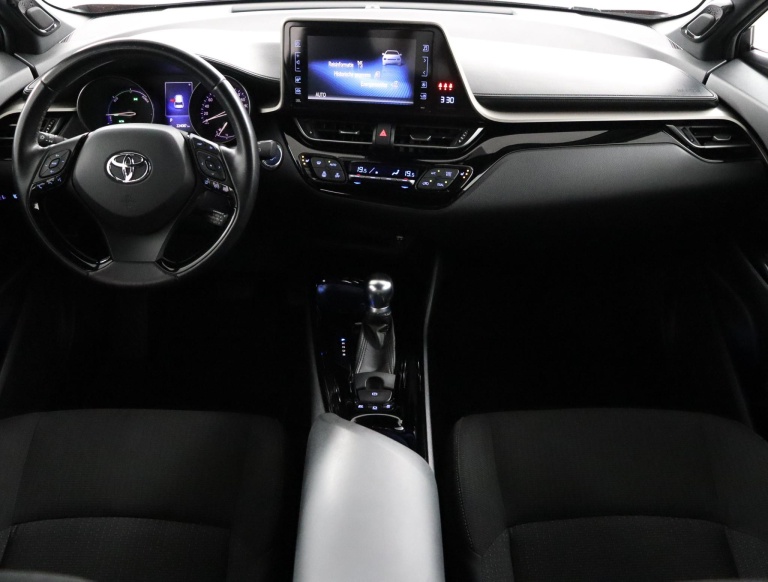 Toyota C-HR - 1.8 Hybrid Dynamic 4