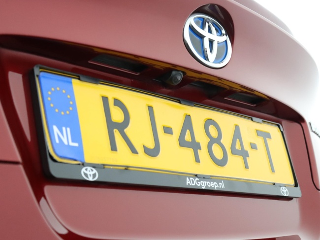 Toyota C-HR - 1.8 Hybrid Dynamic