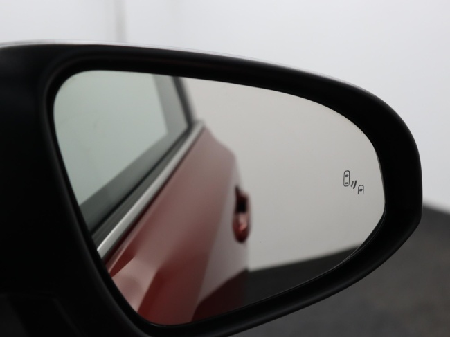 Toyota C-HR - 1.8 Hybrid Dynamic