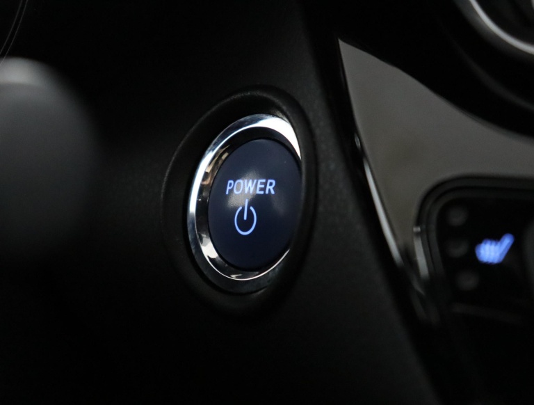 Toyota C-HR - 1.8 Hybrid Dynamic 55