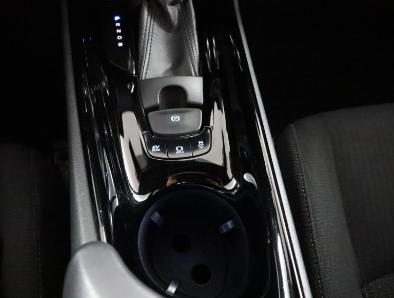 Toyota C-HR - 1.8 Hybrid Dynamic 60