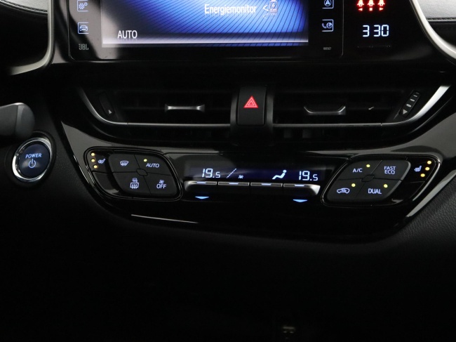 Toyota C-HR - 1.8 Hybrid Dynamic