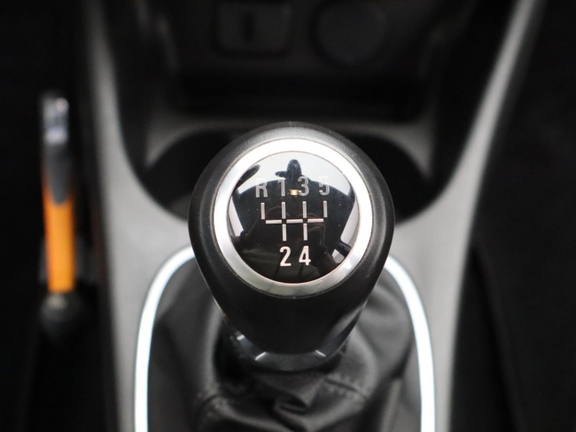 Opel Corsa - 1.4 Online Edition