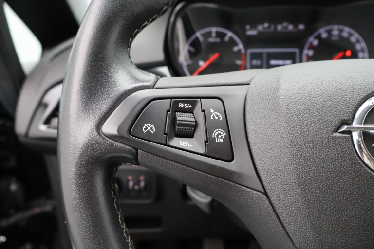 Opel Corsa - 1.4 Online Edition 19