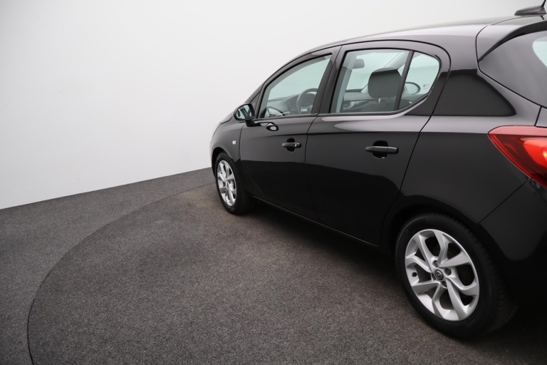Opel Corsa - 1.4 Online Edition 33