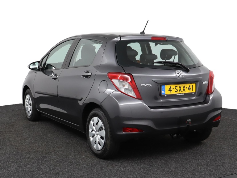 Toyota Yaris - 1.3 VVT-i Now 11