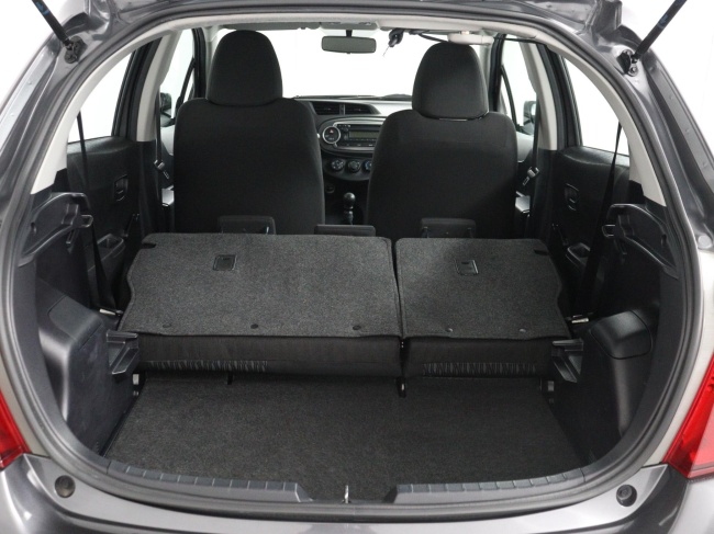 Toyota Yaris - 1.3 VVT-i Now