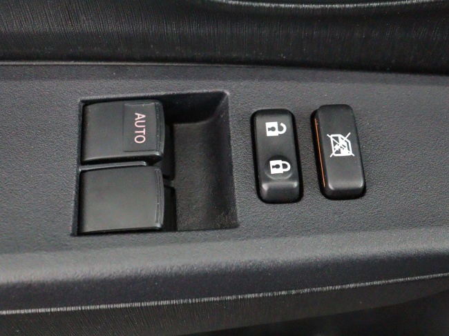 Toyota Yaris - 1.3 VVT-i Now