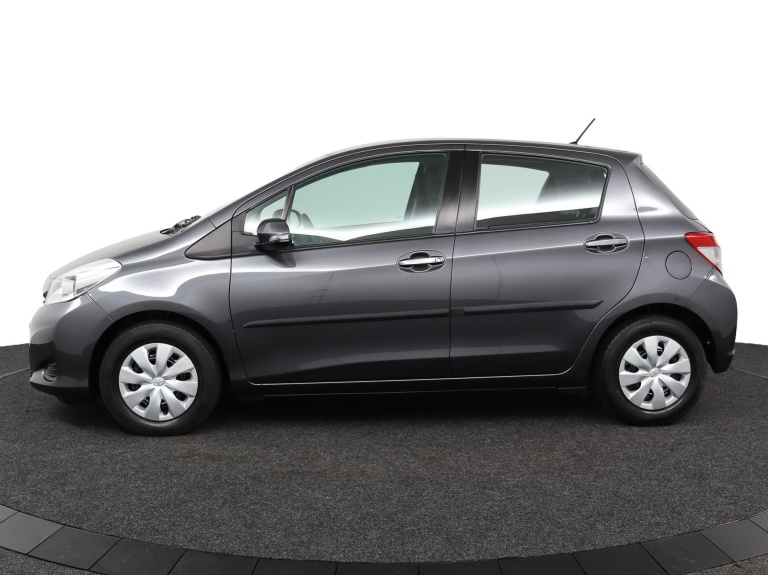 Toyota Yaris - 1.3 VVT-i Now 3