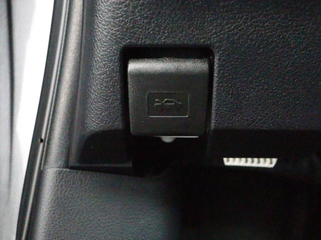 Toyota Yaris - 1.3 VVT-i Now