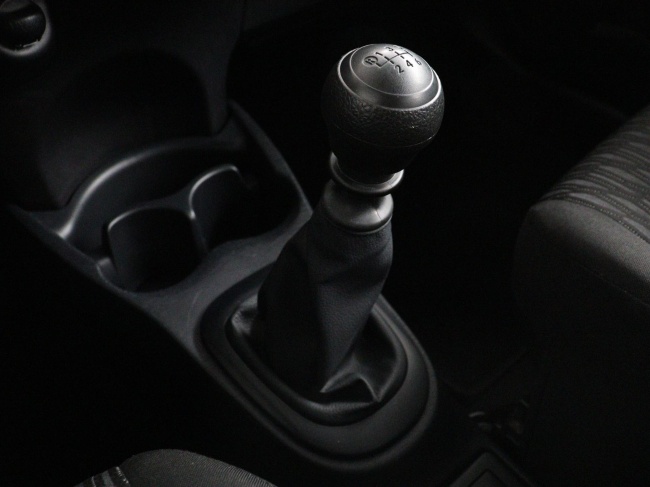 Toyota Yaris - 1.3 VVT-i Now