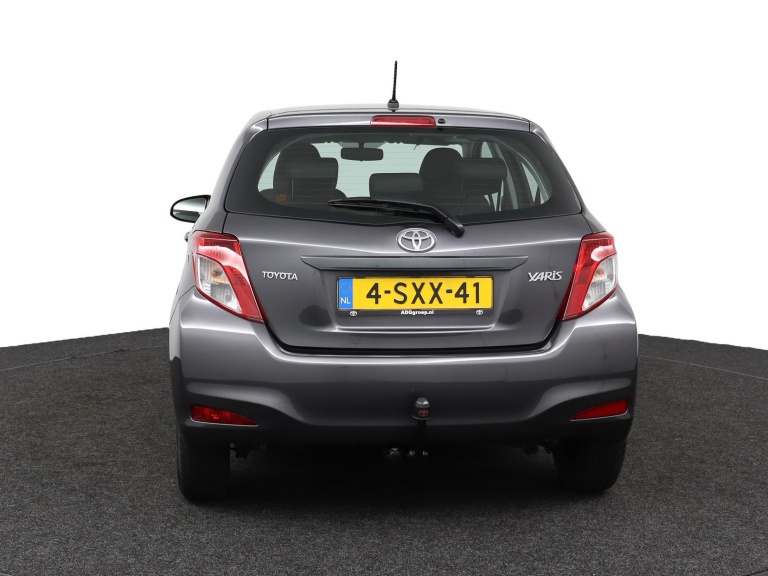 Toyota Yaris - 1.3 VVT-i Now 54