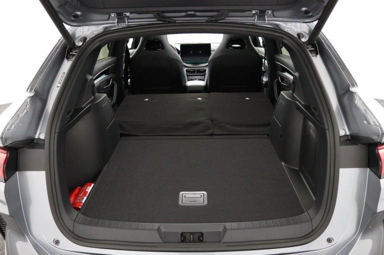 BYD SEAL U - 1.5 DM-i FWD Boost 21