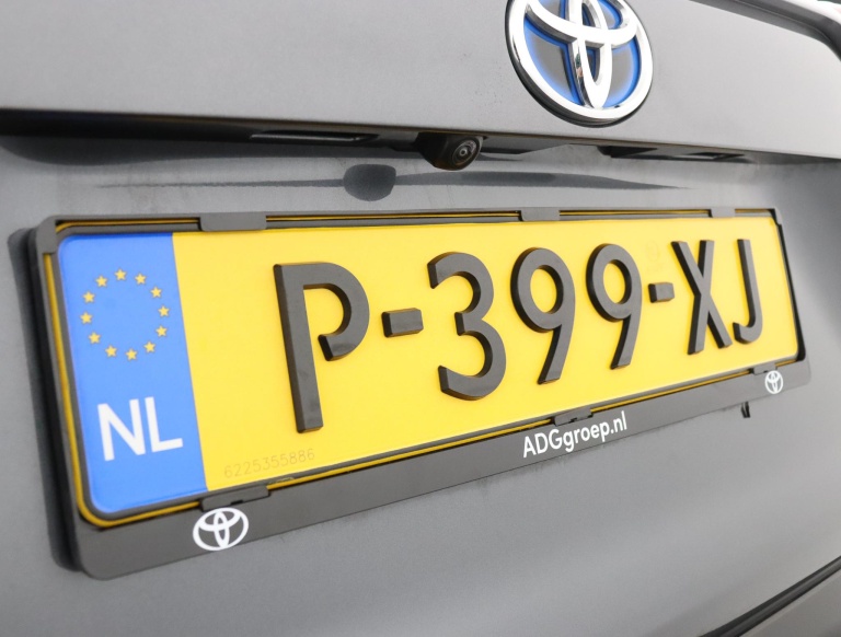 Toyota RAV4 - 2.5 Hybrid AWD Bi-Tone 42