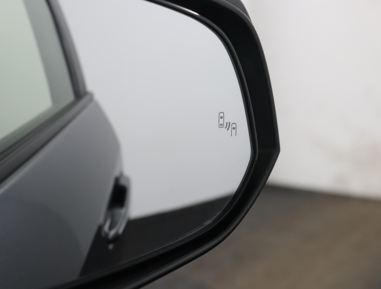 Toyota RAV4 - 2.5 Hybrid AWD Bi-Tone 44