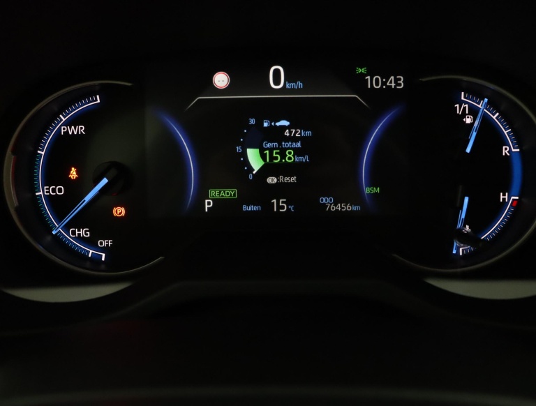 Toyota RAV4 - 2.5 Hybrid AWD Bi-Tone 6