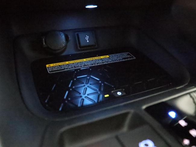 Toyota RAV4 - 2.5 Hybrid AWD Executive