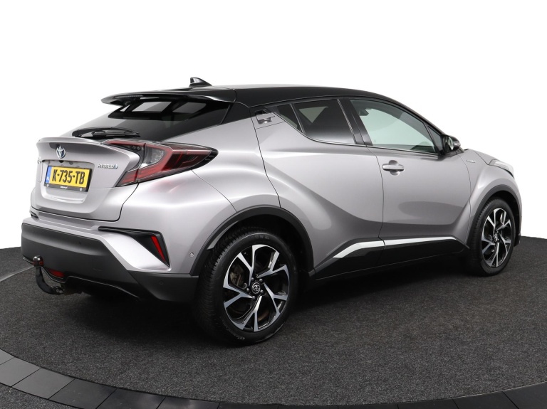 Toyota C-HR - 1.8 Hybrid Executive Ultimate 2