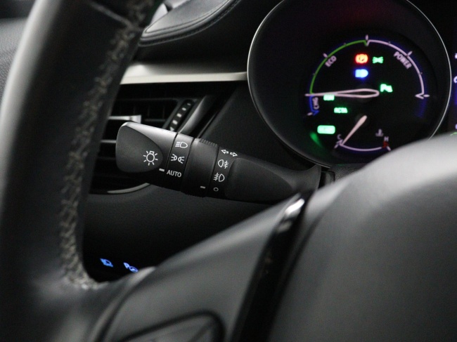 Toyota C-HR - 1.8 Hybrid Executive Ultimate