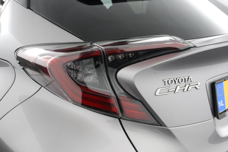 Toyota C-HR - 1.8 Hybrid Executive Ultimate 40