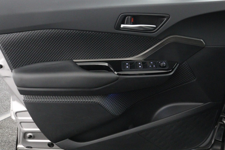 Toyota C-HR - 1.8 Hybrid Executive Ultimate 44