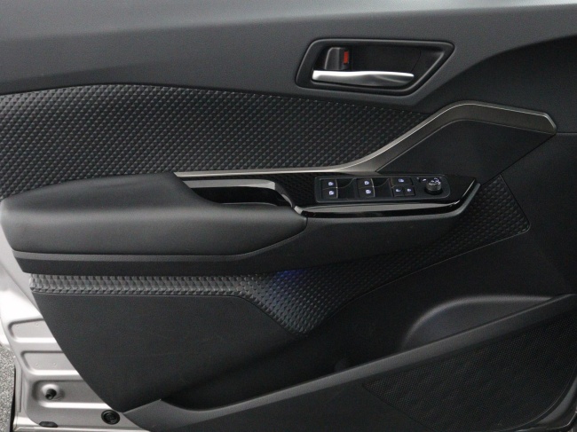 Toyota C-HR - 1.8 Hybrid Executive Ultimate