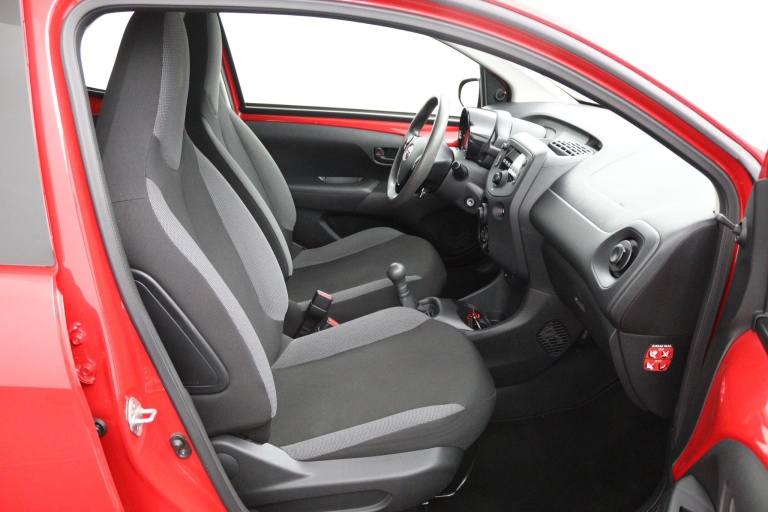 Toyota Aygo - 1.0 VVT-i x-fun 21