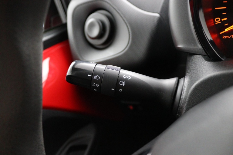 Toyota Aygo - 1.0 VVT-i x-fun 27