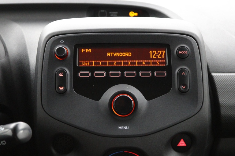 Toyota Aygo - 1.0 VVT-i x-fun 8